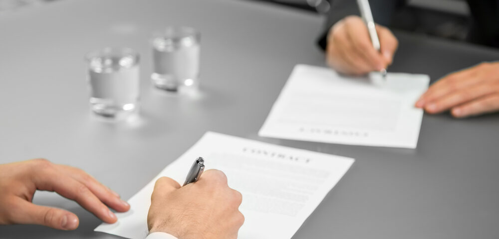 Las confederaciones mutuales y Utedyc acordaron prorrogar hasta marzo la incorporación de las sumas no remunerativas en los haberes