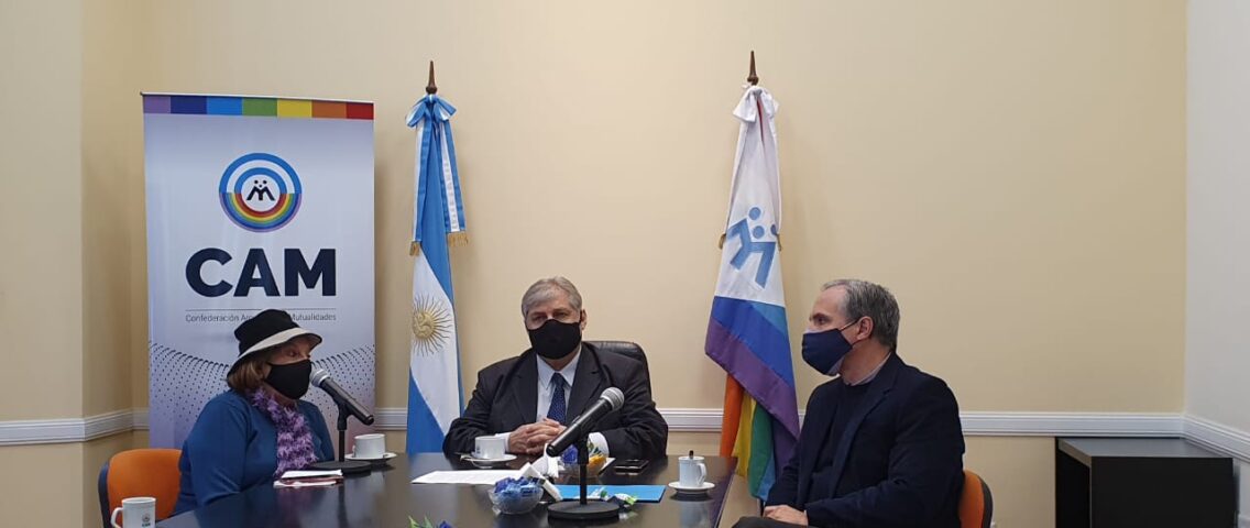 CAM y la Comisión Nacional de Regulación del Transporte firmaron un convenio marco de cooperación técnica.