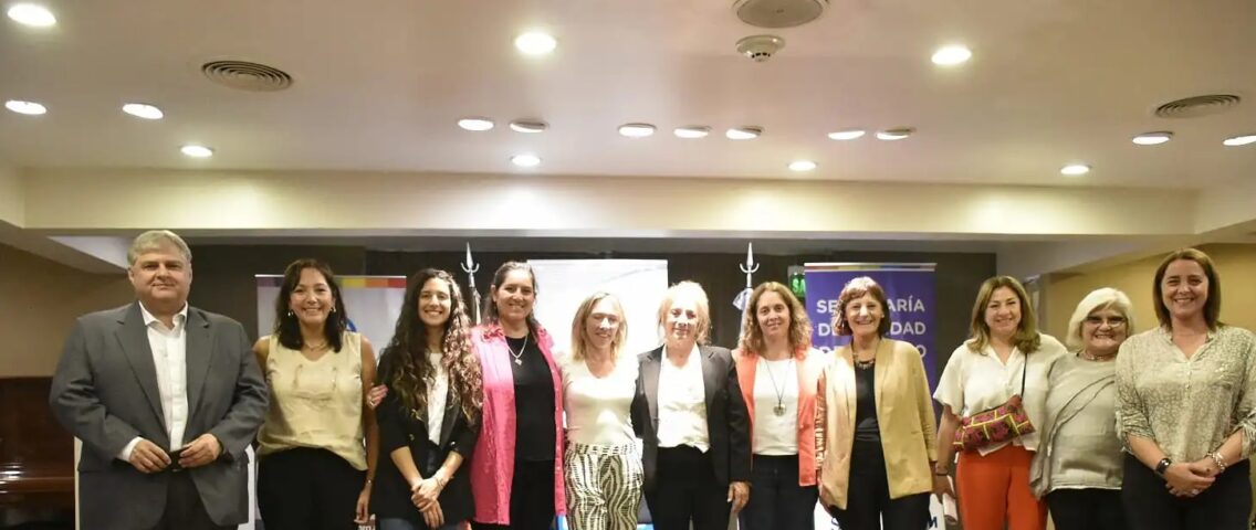 Referentes de la Secretaría de Equidad de Género de CAM participaron de la celebración de los 10 años de la Comisión de Mujeres de FEMUCOR