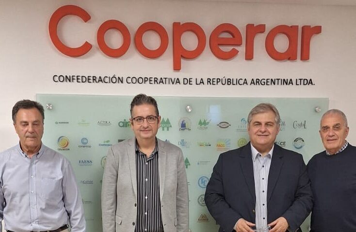 COOPERAR RECIBIÓ AL MINISTRO DE COOPERATIVAS Y MUTUALES DE CÓRDOBA DR. GUSTAVO BRANDÁN