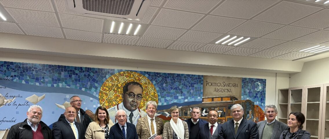 LA AIM Y CAM VISITAN A LA ASOCIACIÓN MUTUAL DE MÉDICOS DE LA ACTIVIDAD PRIVADA (AMUMAP) EN CABA