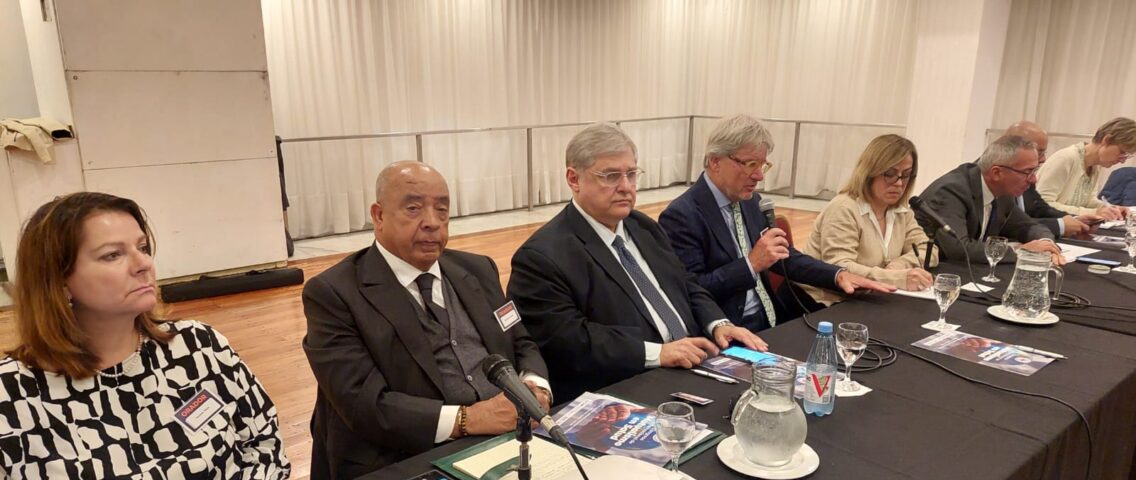 LA REUNIÓN DEL CONSEJO DIRECTIVO DE CAM RECIBIÓ LA VISITA DE DIRETIVOS DE AIM